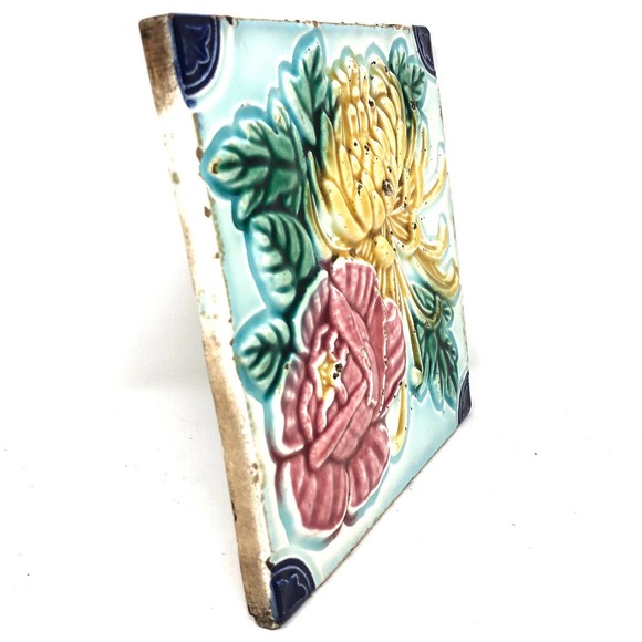 Italian Stoneware Floral Wall Tile, Handpainted Flower Tile, Ceramic Tile Art - Picture 4 of 5